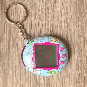 Bandai 2004 Tamagotchi Connection